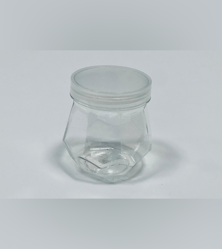 147B - צנצנת פלסטיק 120 מ״ל קוטר 6.5 גובה 6.5