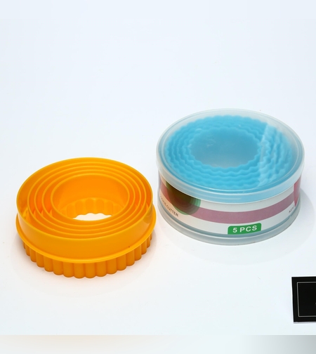 סט חותכנים פלסטיק צבעוני - עיגול