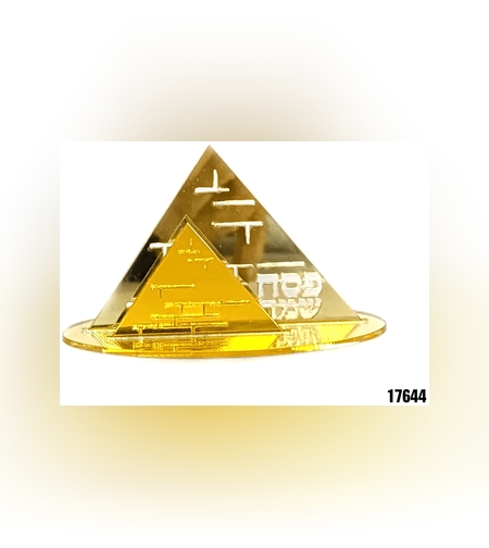 קישוטי שולחן פירמידות זהב קטנות * 4 יח'