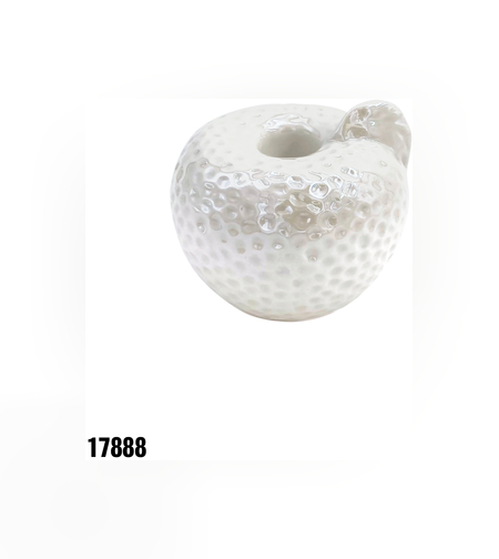 פמוט לנר בצורת תפוח - לבן פנינהכ-8*8*8 ס