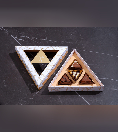 פרלין משולש 4