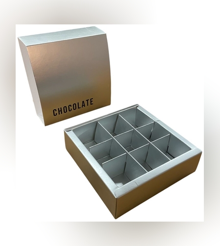 קופסא לפרלינים - כסף