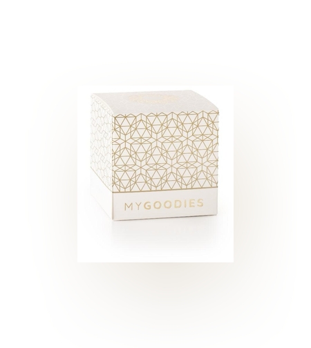 מארז אמבר לבן עם עוגיה בטעם שוקולד בעיטוף שוקולד לבן 60 ג'