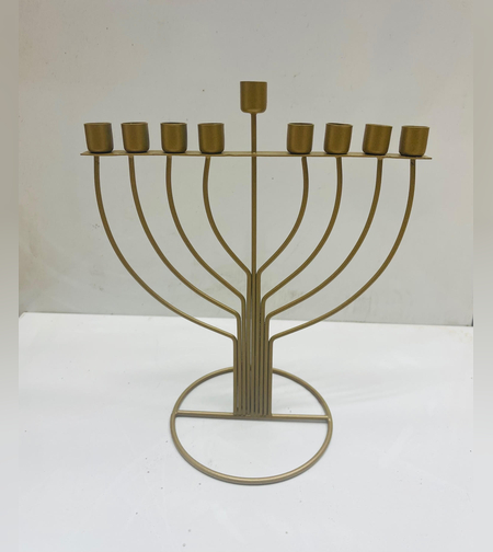 חנוכייה מנורה קלאסית 20*18 - זהב