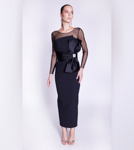 שמלת פפיון שחור