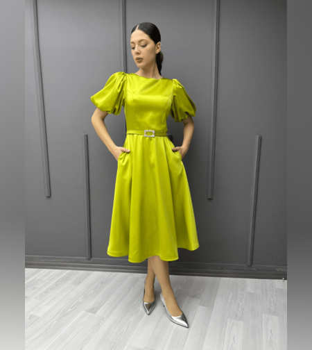 שמלת midi-סאטן ירוק