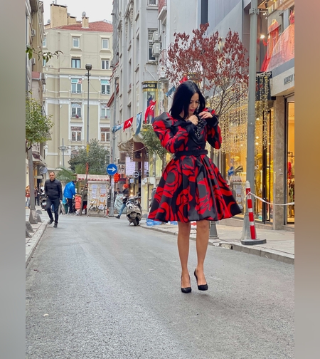 שמלת ערב קצרה-שחור/אדום