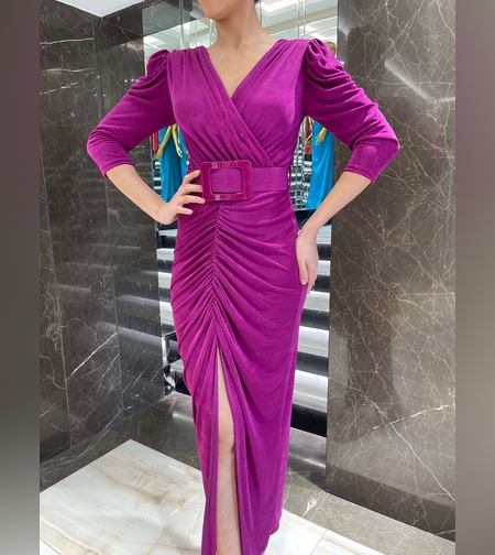 שמלת Riki צבע סגול כולל חגורה במותן 2 אחרונות