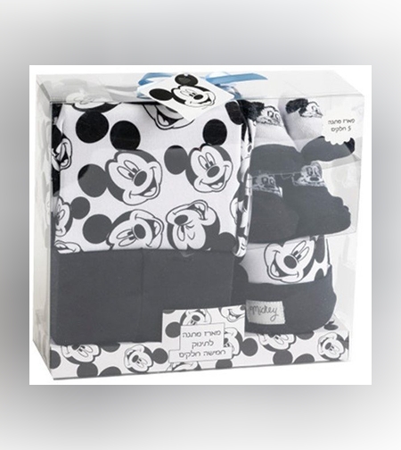 طقم هدية للمولود الجديد