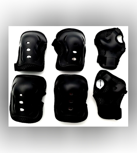 مجموعة من دروع السلامة للأطفال