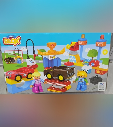 LEGO سيارة سباق 74 قطعة