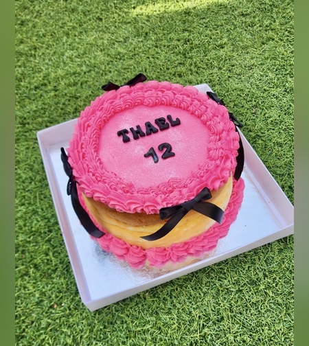 עוגת גבינה אפויה ורודה