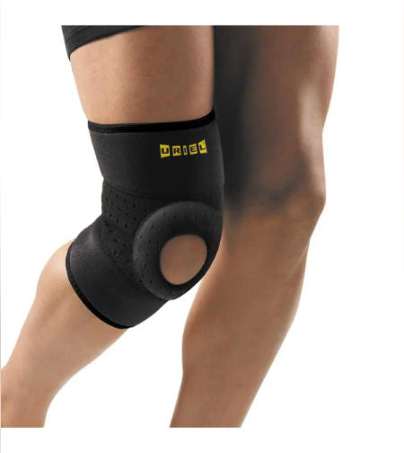 ITEM AC45X – מגן ברך עם פתח לפיקה