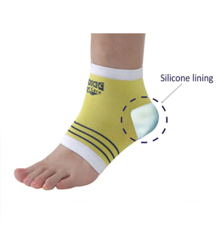 ITEM 3444 – גרביים לריכוך עור העקב