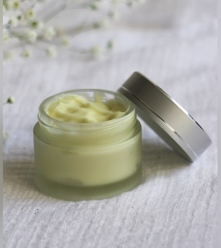 קרם פנים טבעי