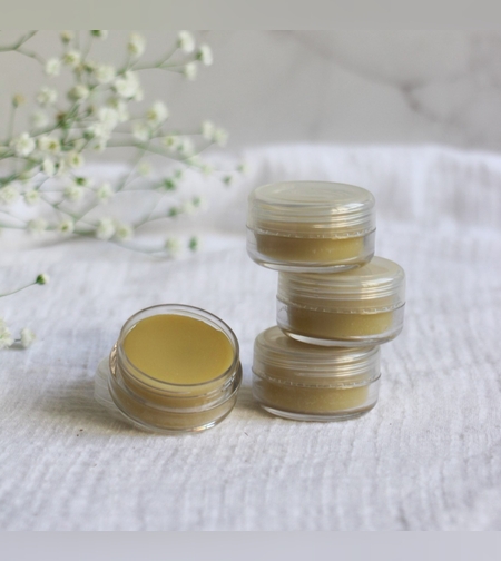 שפתון לחות טבעי