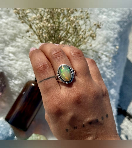 טבעת אופל אתיופית V