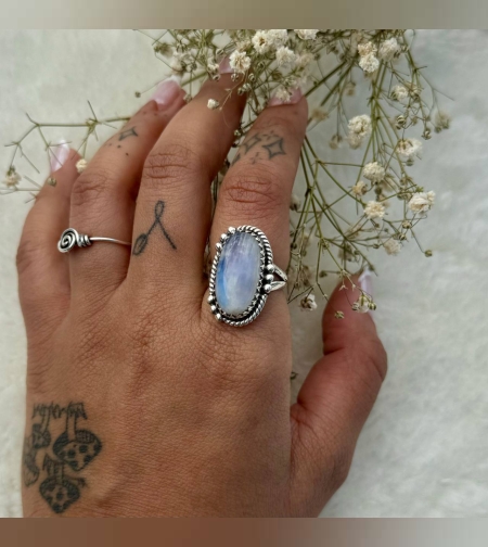 טבעת מונסטון II