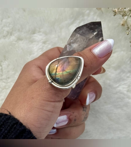 טבעת לברדורייט II