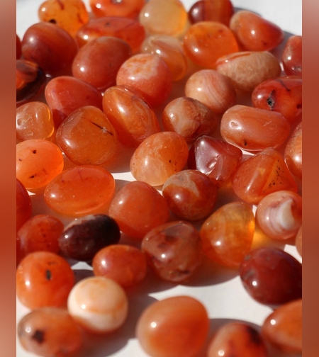 קרנליאן חלוקים