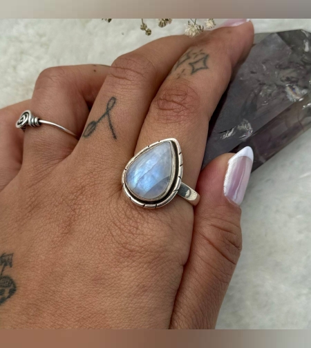 טבעת מונסטון V