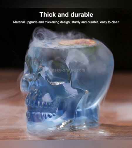 כוס קריסטל בצורת גולגולת למשקאות חריפים