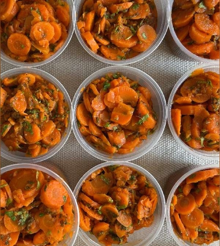 Boiled carrot salad