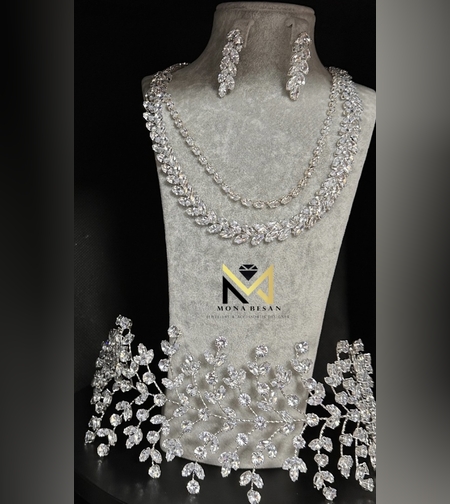 סט סיכה& שרשרת&עגילים  לכלה