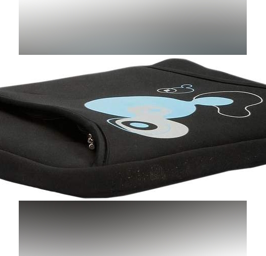 לתיק נשיאה (sleeve) למחשב נייד, בדומה למוצר הקודם אך עם דגש על צד אחד של המוצר. תיאור מוצר: תיק נשיאה (sleeve) למחשב נייד - דגם SUMDEX תיק נשיאה קומפקטי ואלגנטי למחשב נייד