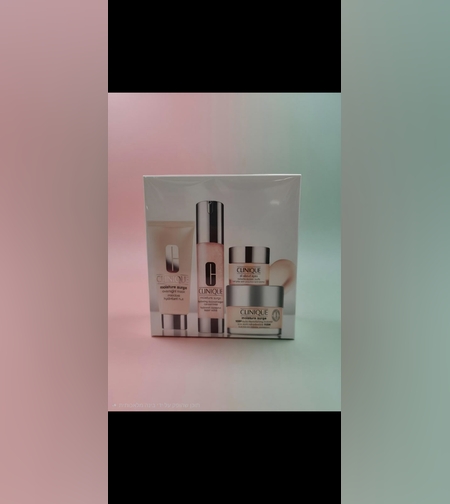 Clinique Moisture Surge Glow Set – מארז יוקרתי מורחב להידרציה אינטנסיבית, שיקום לילי וזוהר מתמשך ​העניקי לע