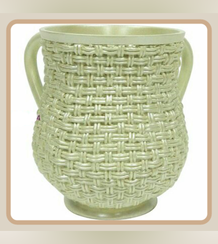 נטלה מהודרת פוליריזן