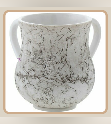 נטלה מהודרת פוליריזן