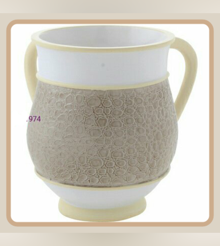 נטלה מהודרת פוליריזן