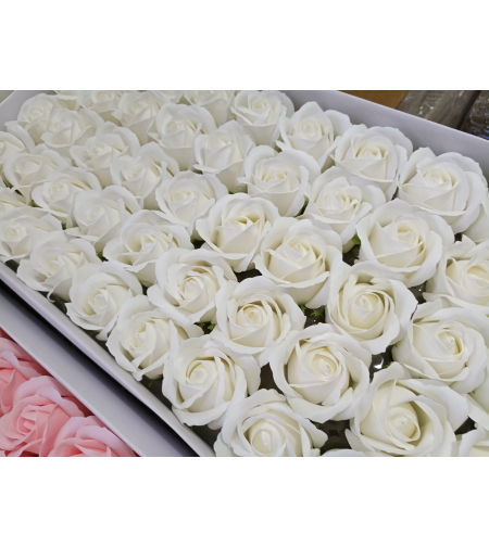 פרחים לבנים- 10 יחידות 