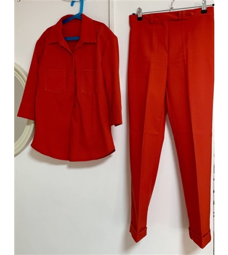 חליפת מכנסיים ויניטג אדומה -XS-S
