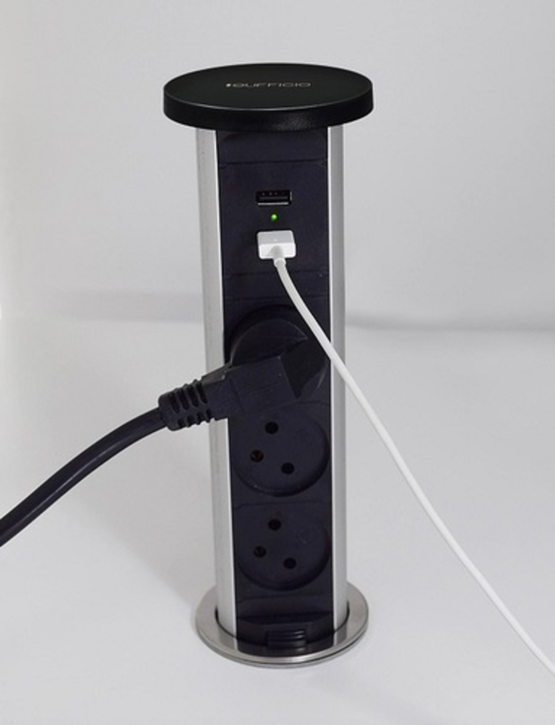 עמדת שקעים נשלפת למטבח Eufficio