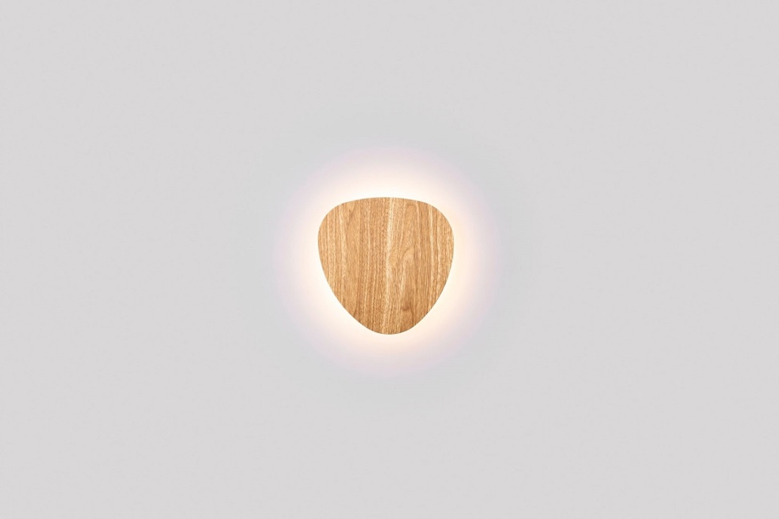 גוף תאורה צמוד קיר אמורפי WOOD