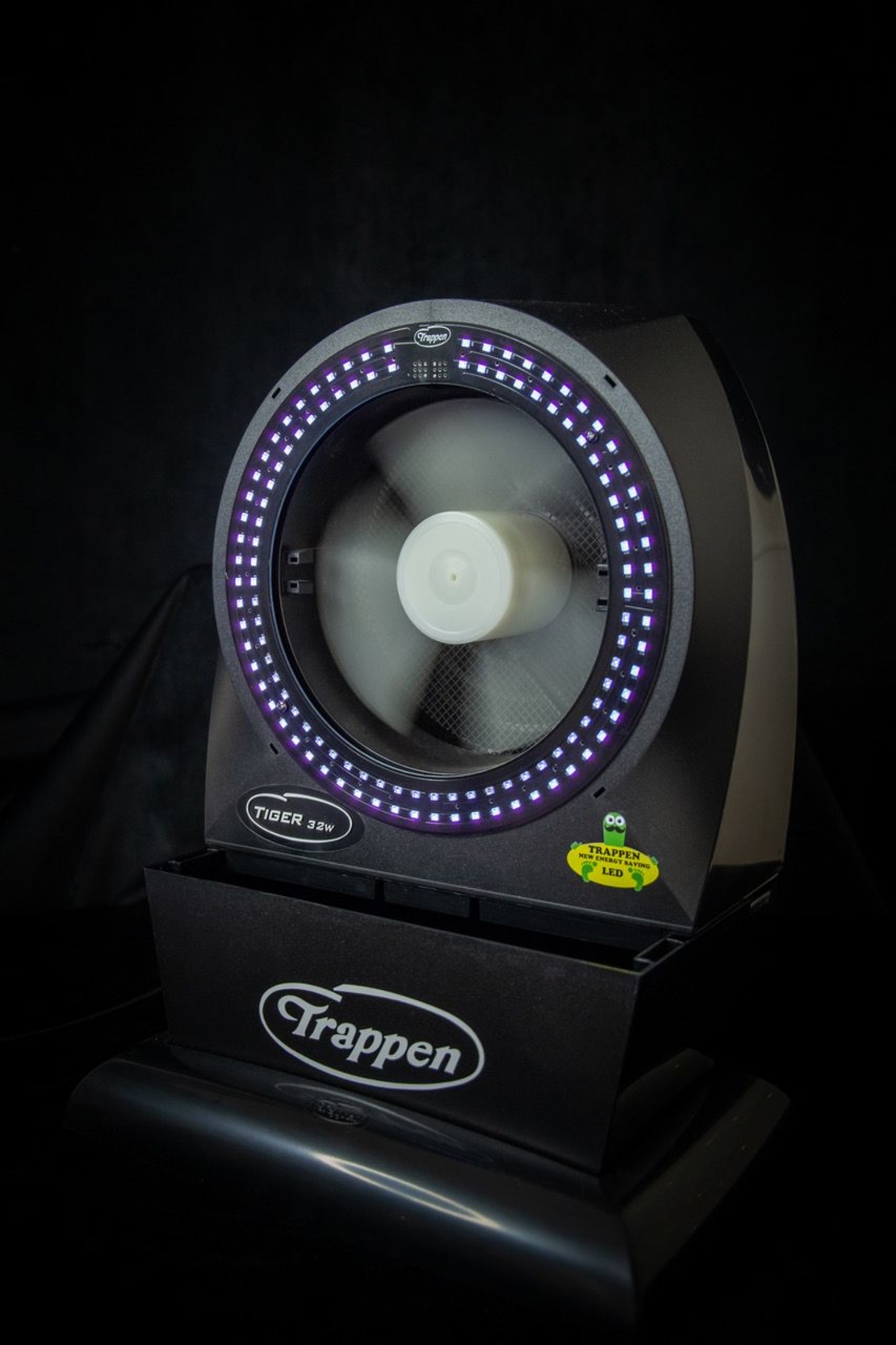לוכד מעופפים BLACK LED TIGER 32