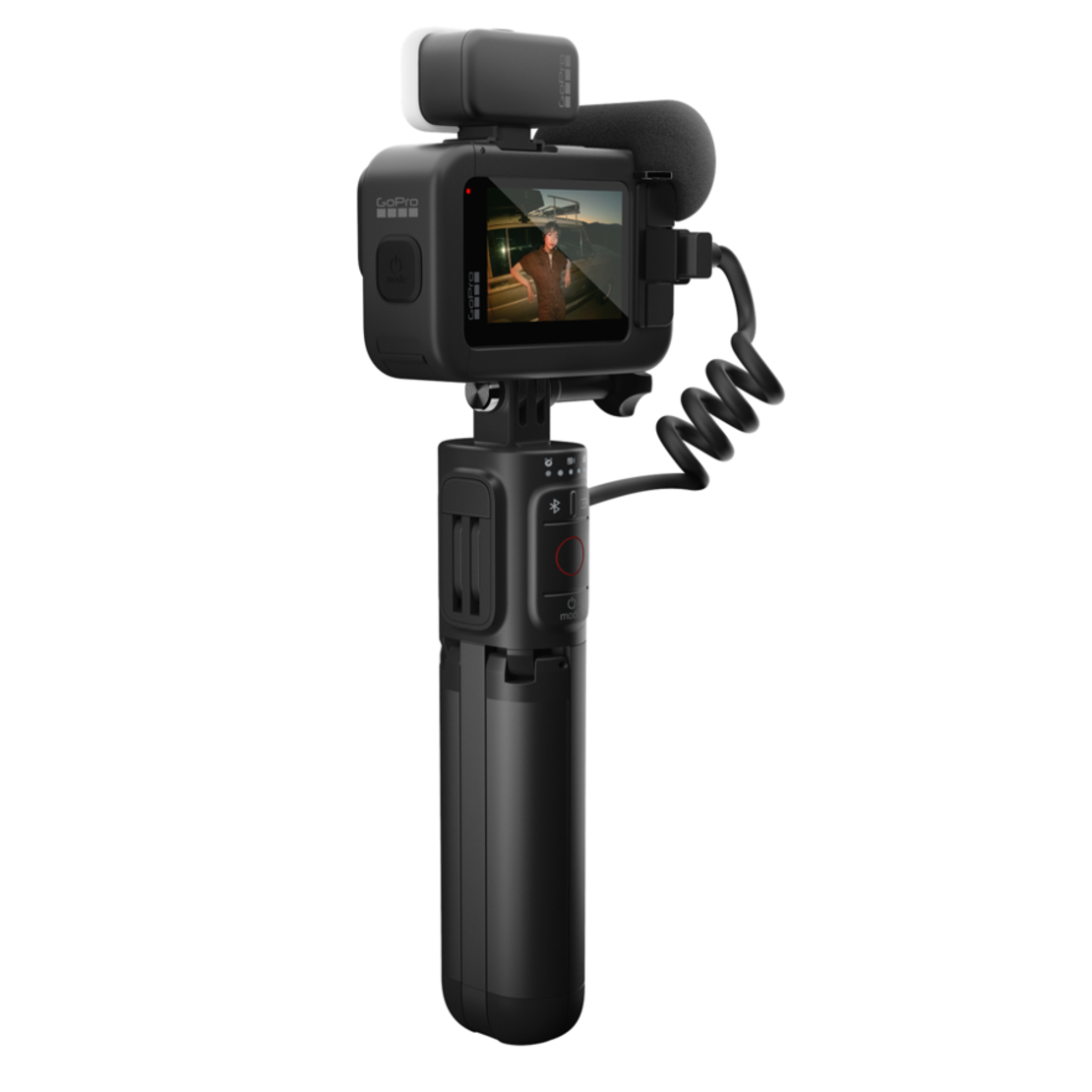 מצלמת אקסטרים GoPro HERO11 Black Creator Edition Bundle