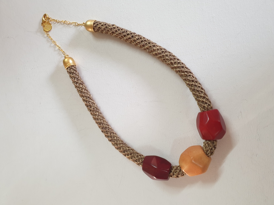 gold / bourdeaux and orange tagoa beads necklace