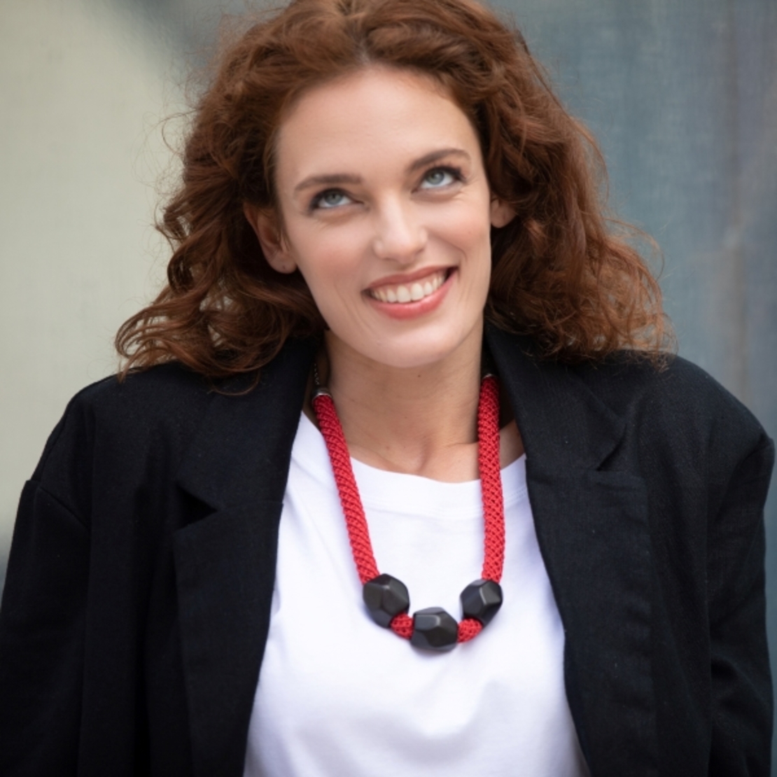 שרשרת סרוגה עם חרוזי טגואה