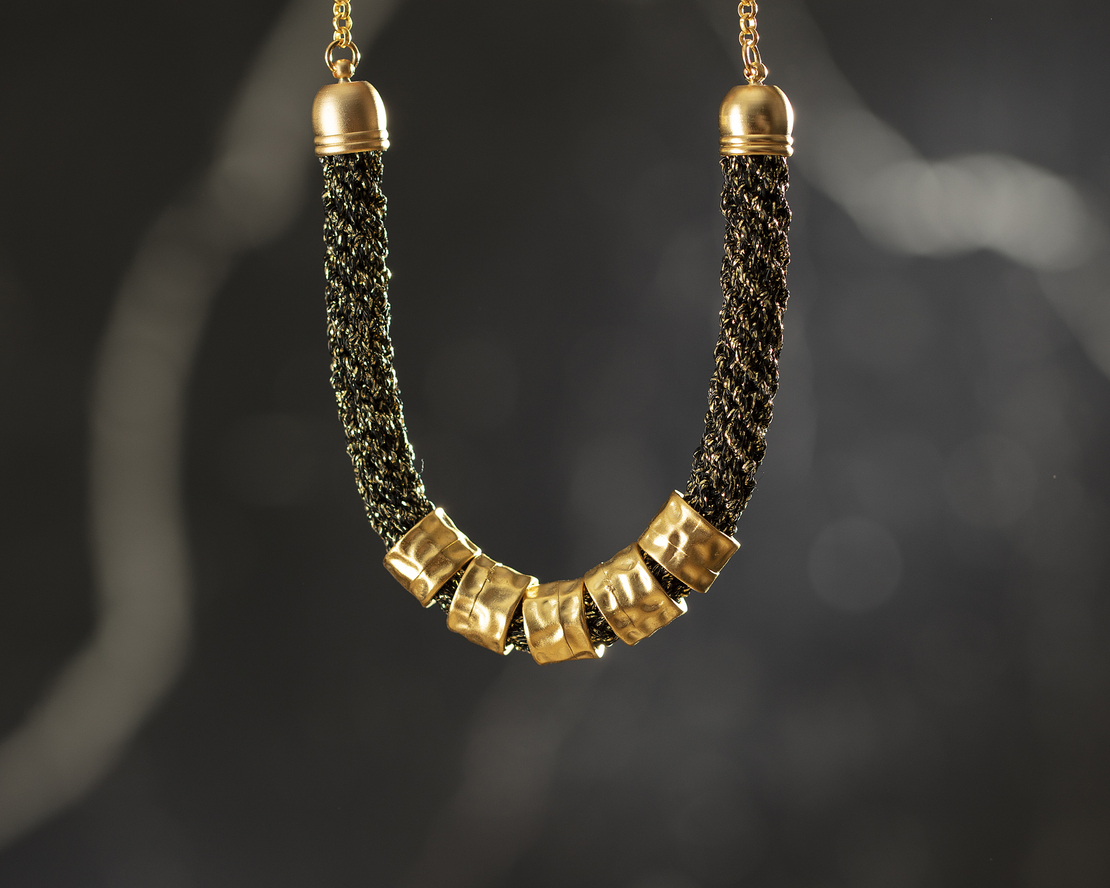Black and Gold Five Rings Necklace | Yael