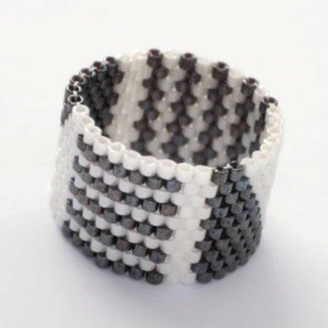 Gray and White Beaded Ring | Shachar