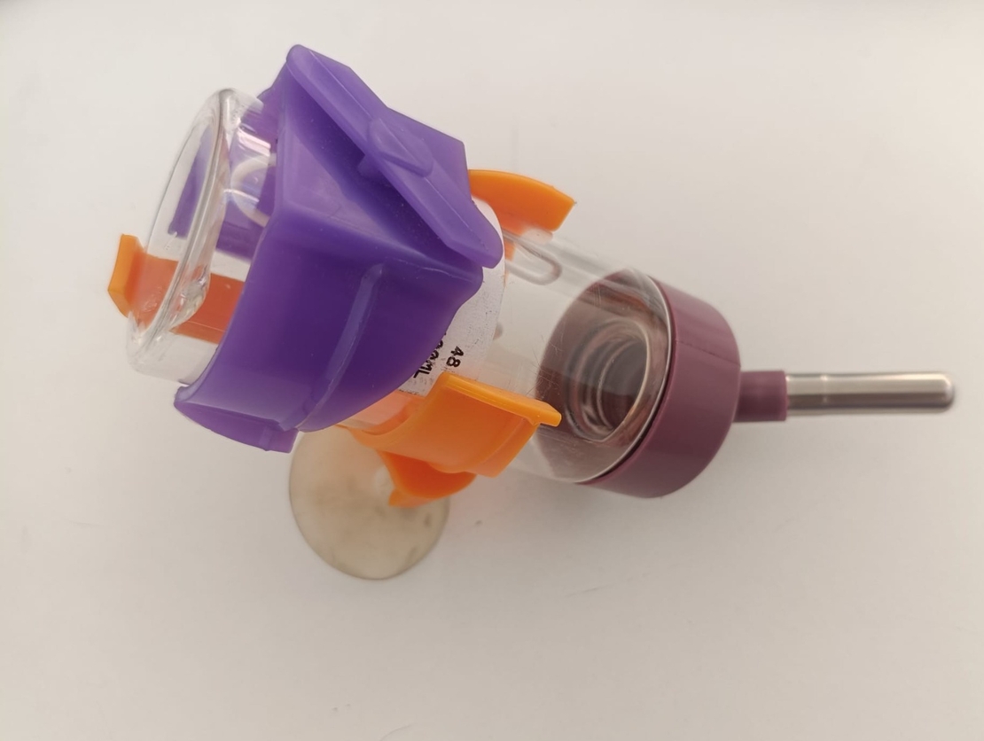 מבחנה עם חיבור ואקום + סורגים 50 מ