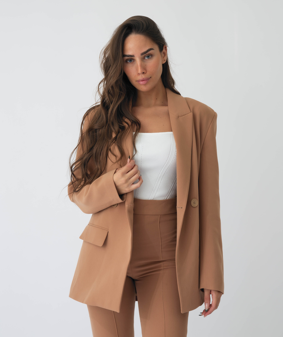 LEAH SUIT CAMEL