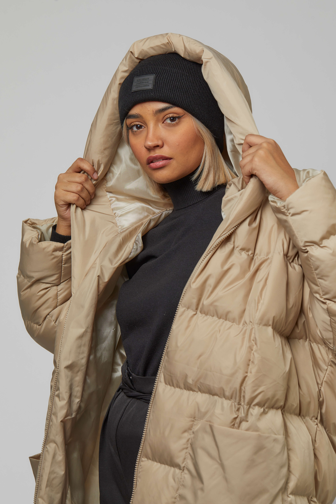 MILAN PUFFER COAT STONE