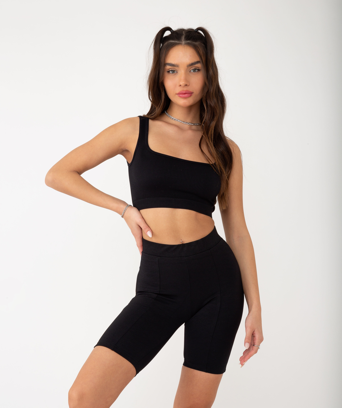 BLACK TOP
