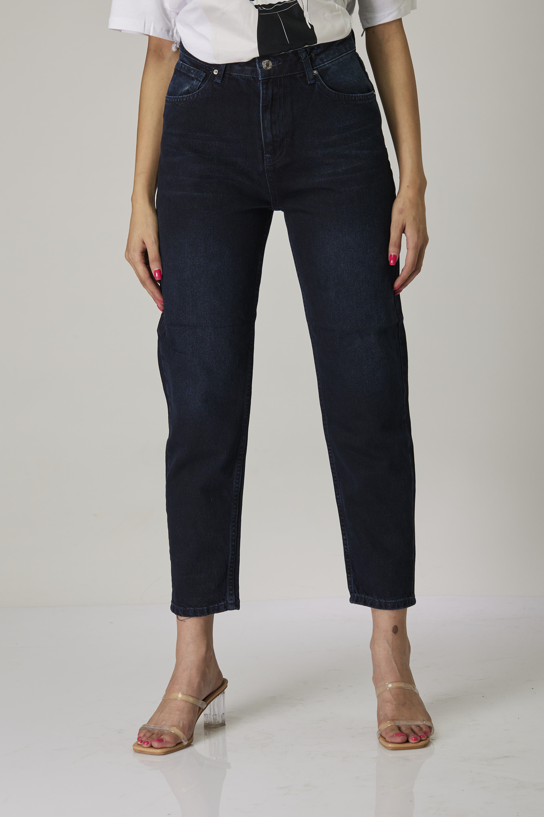 BERLIN JEANS