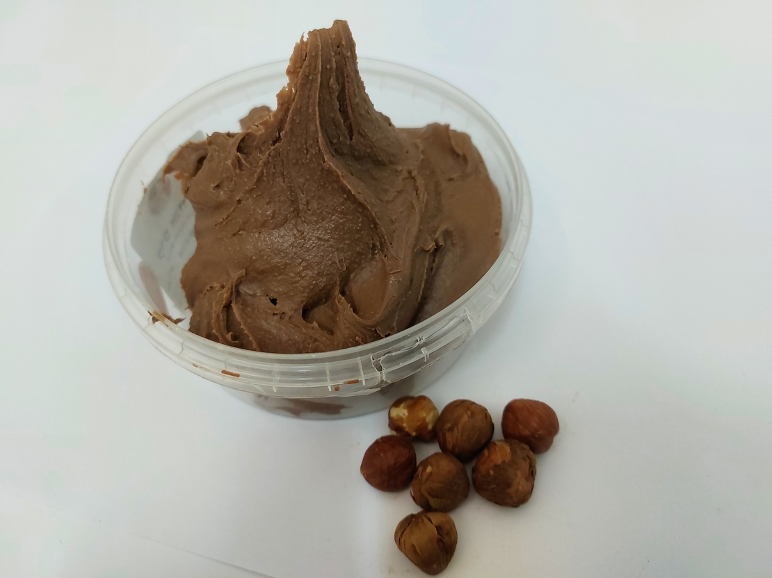 קרם אגוזים לאפיה 300 גרם