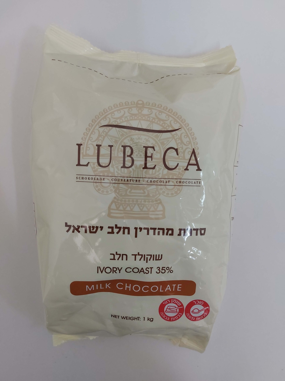 לובקה (LUBECA) שוקולד חלב מהדרין, חלב ישראל